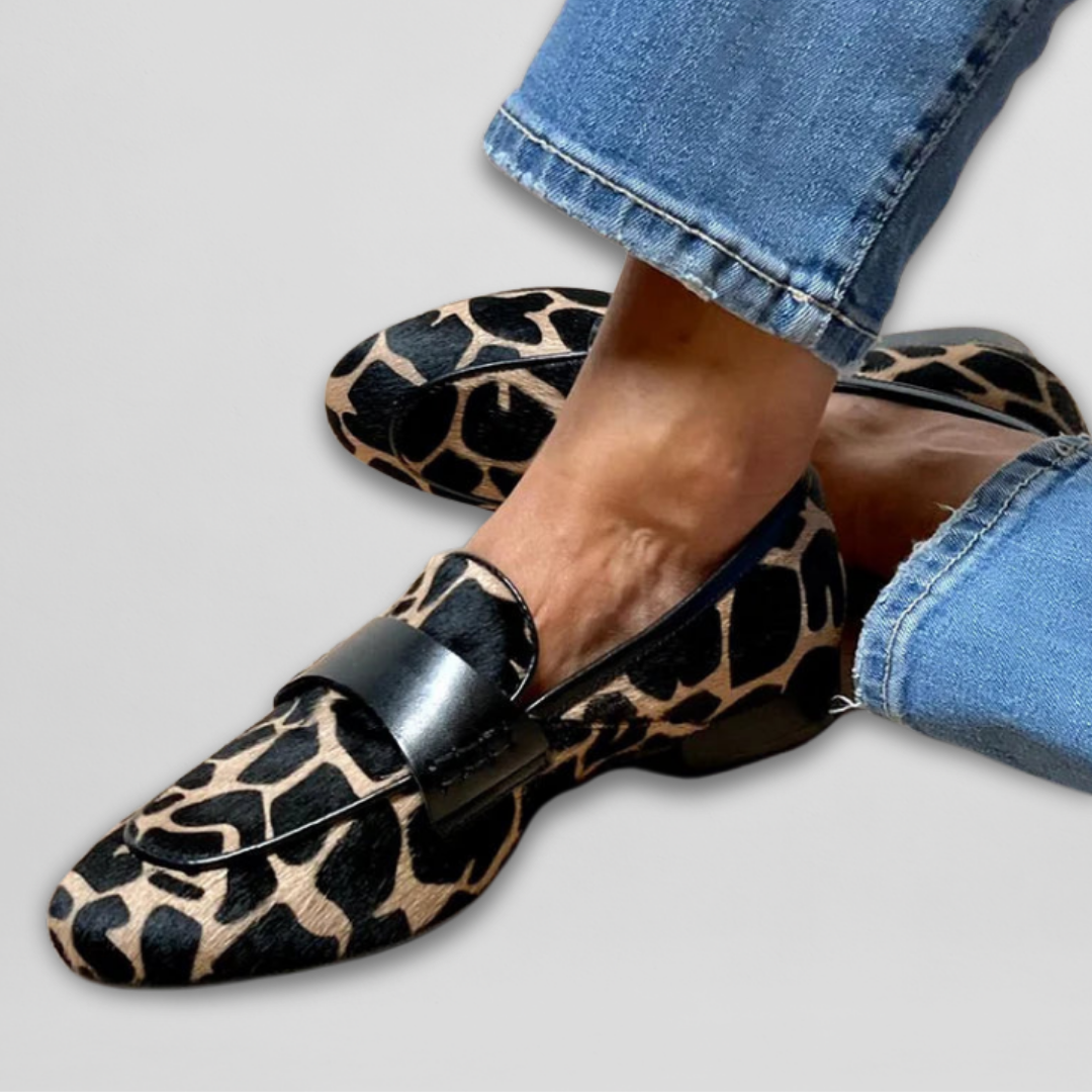 Charlie | Loafer With Animal Print