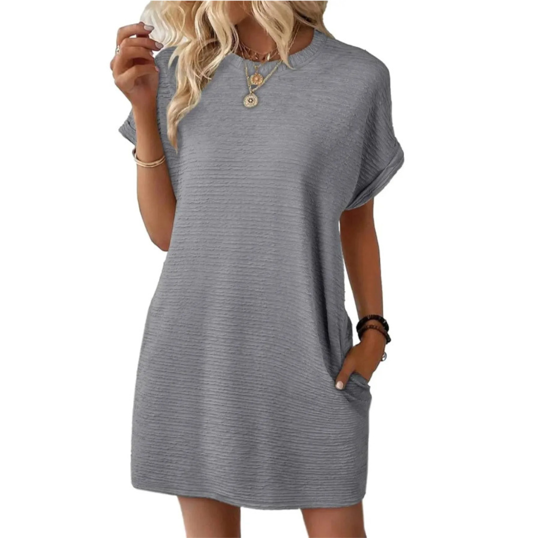 Evasha | Casual Minimalist Round Neck Summer Dress