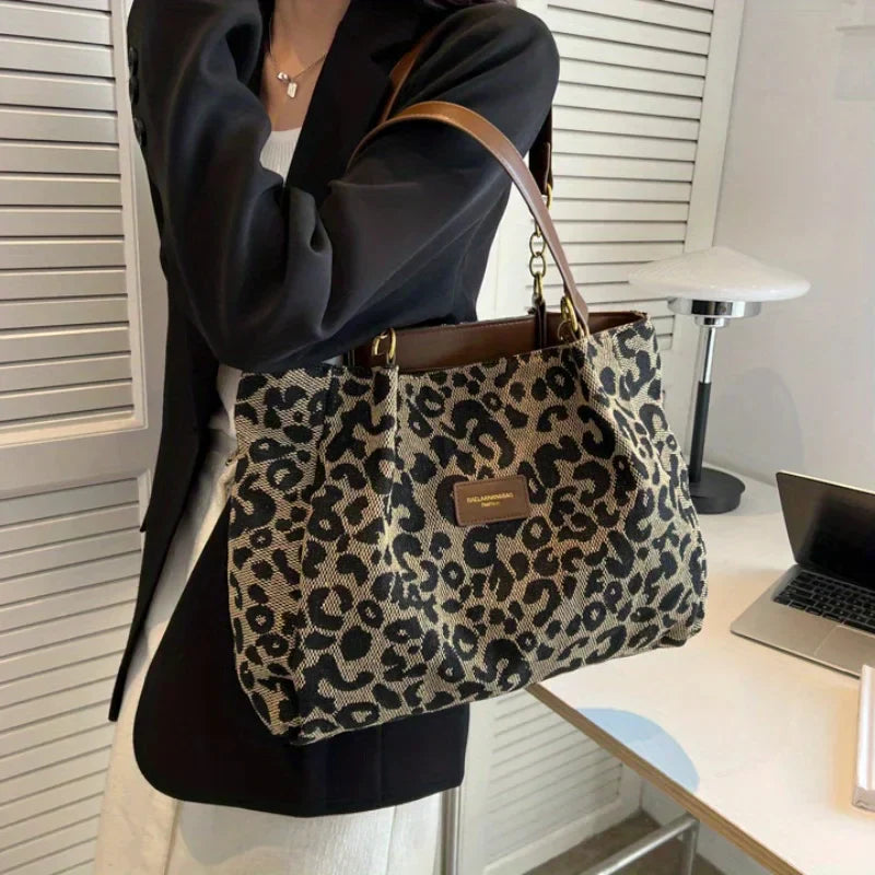 Danielle™ | Chic Leopard Print Tote Bag
