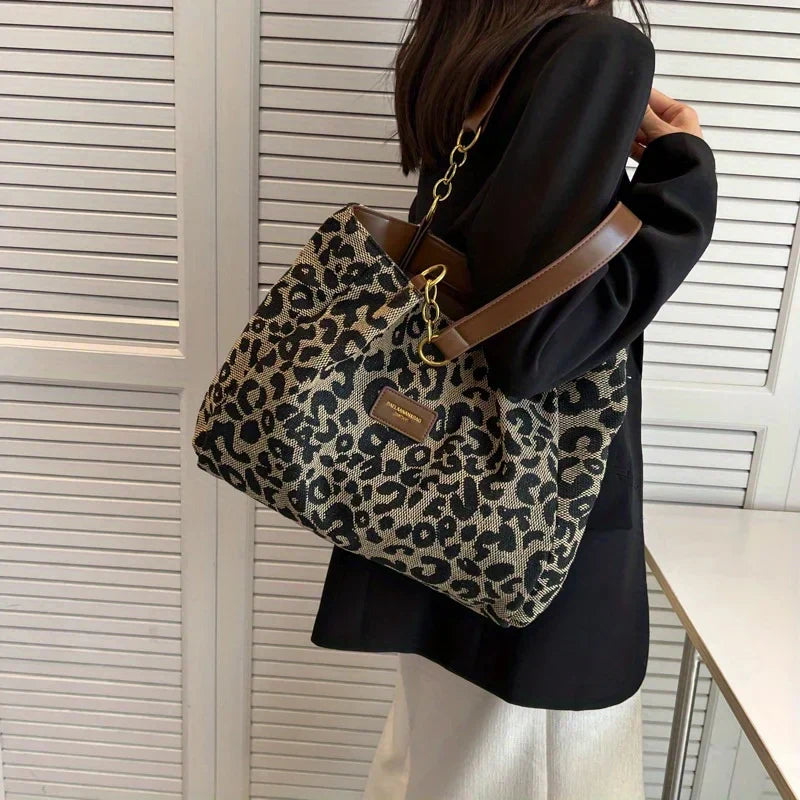 Danielle™ | Chic Leopard Print Tote Bag