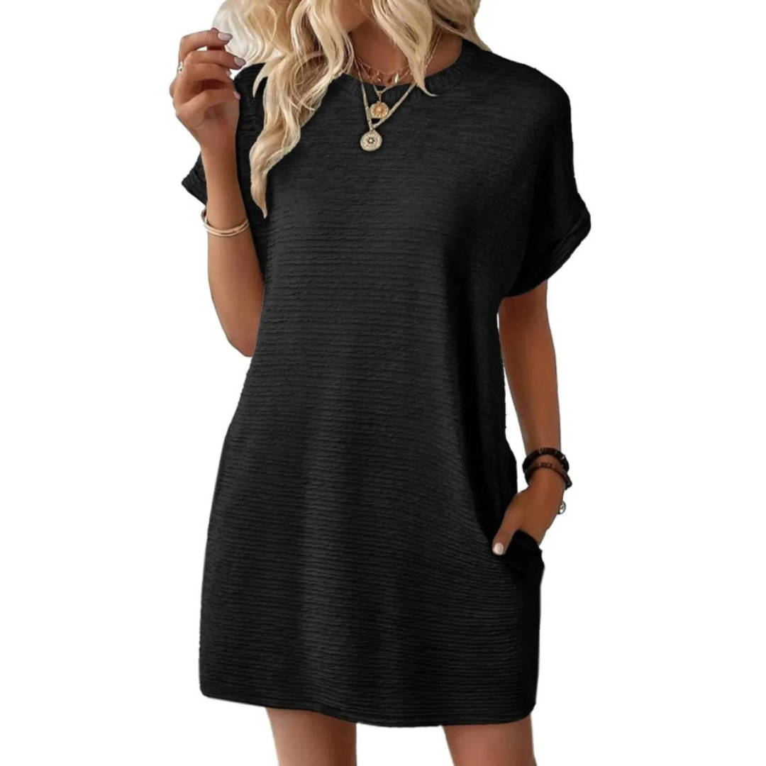 Evasha | Casual Minimalist Round Neck Summer Dress