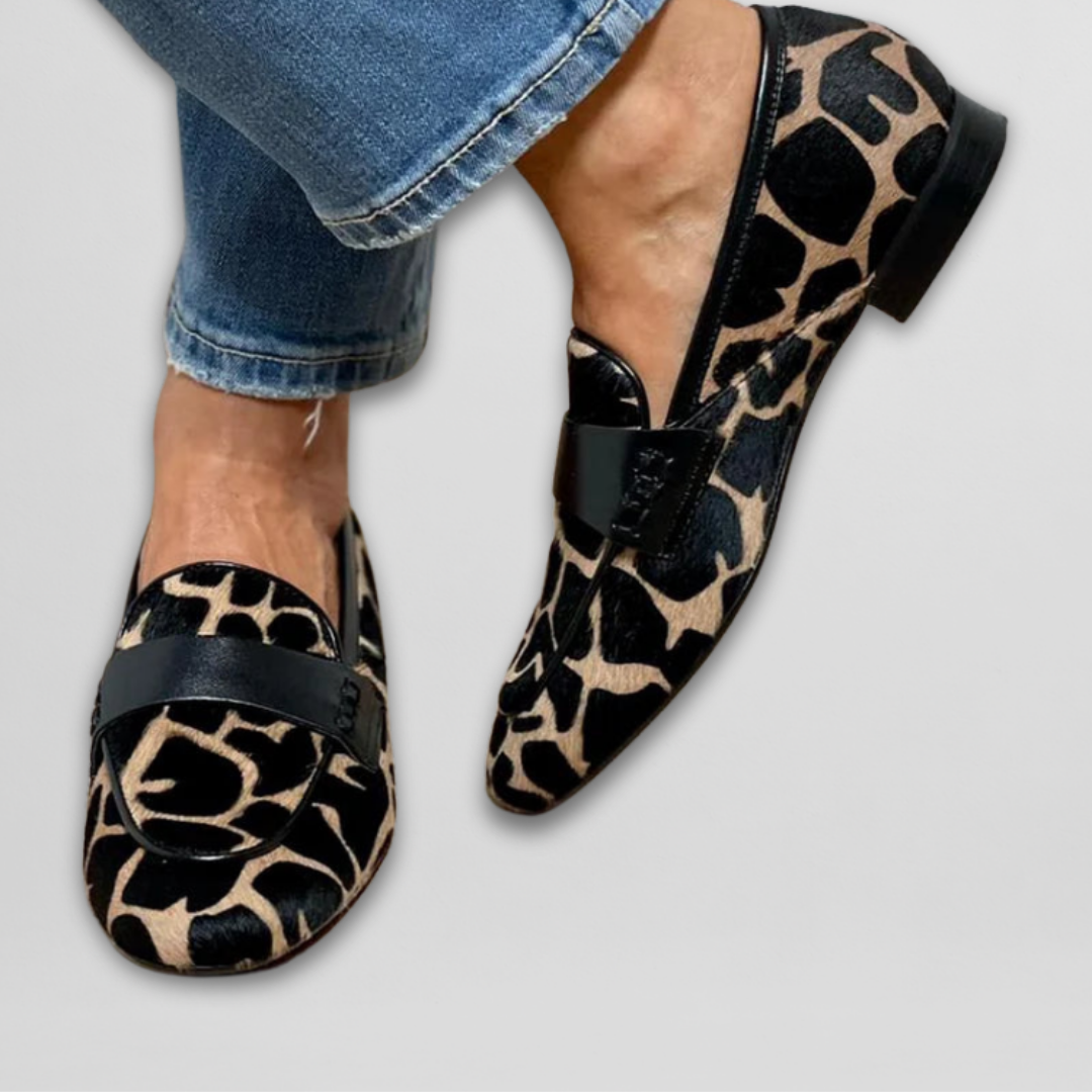 Charlie | Loafer With Animal Print