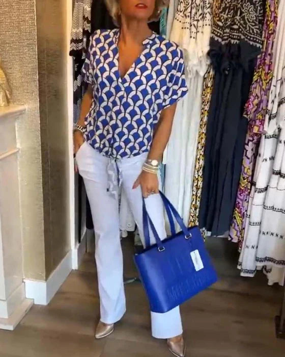 Amy | V-Neck Geometric Top