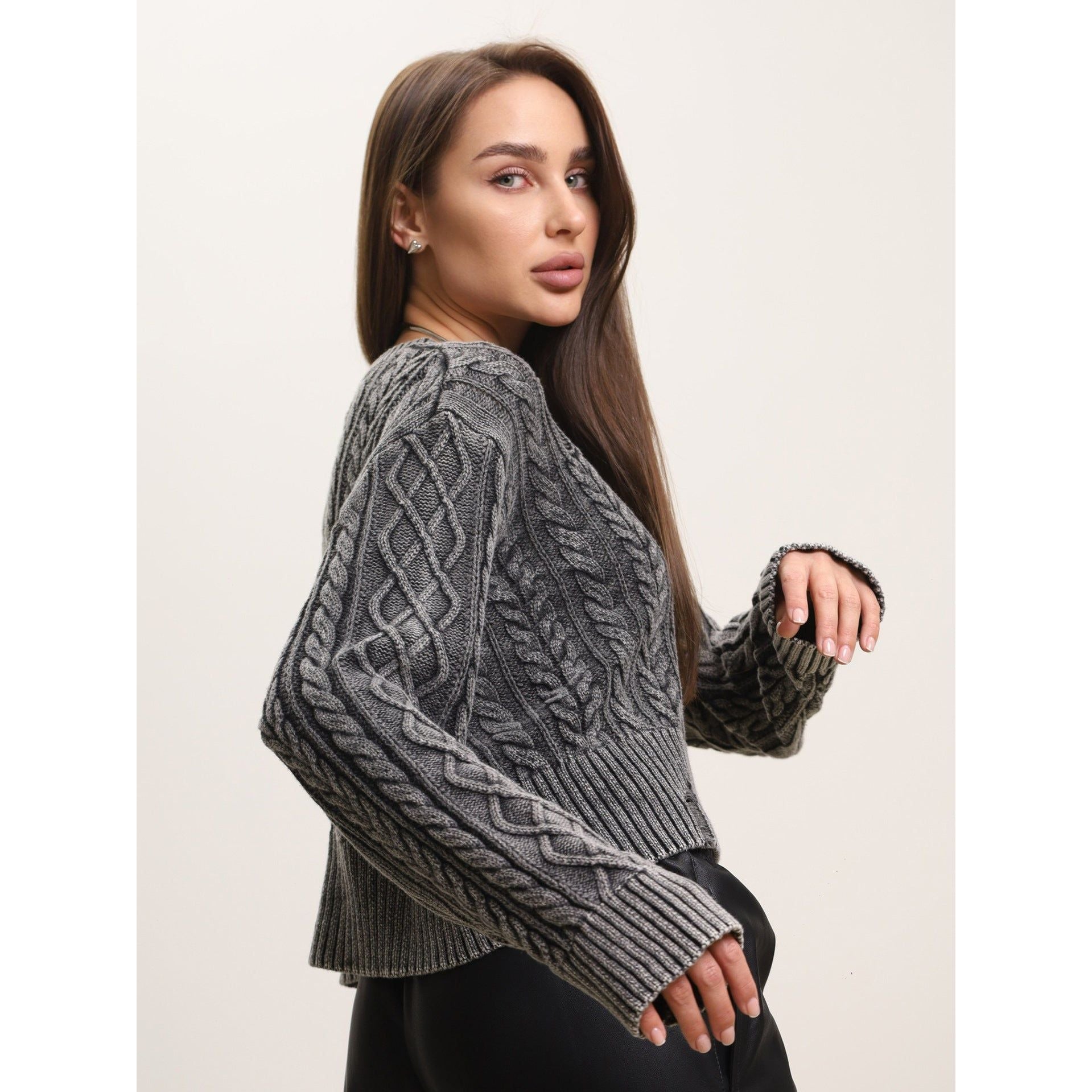 Monelle™ | Ripped Short Sweater
