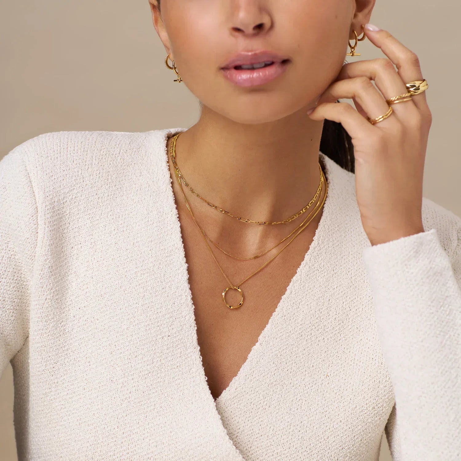 Nancy | Circle Three-Row Necklace | 18k Gold
