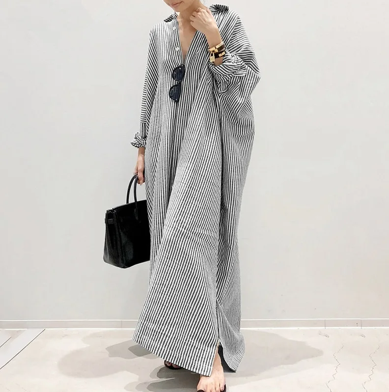 Monelle | Slightly Oversized Shirt Dress