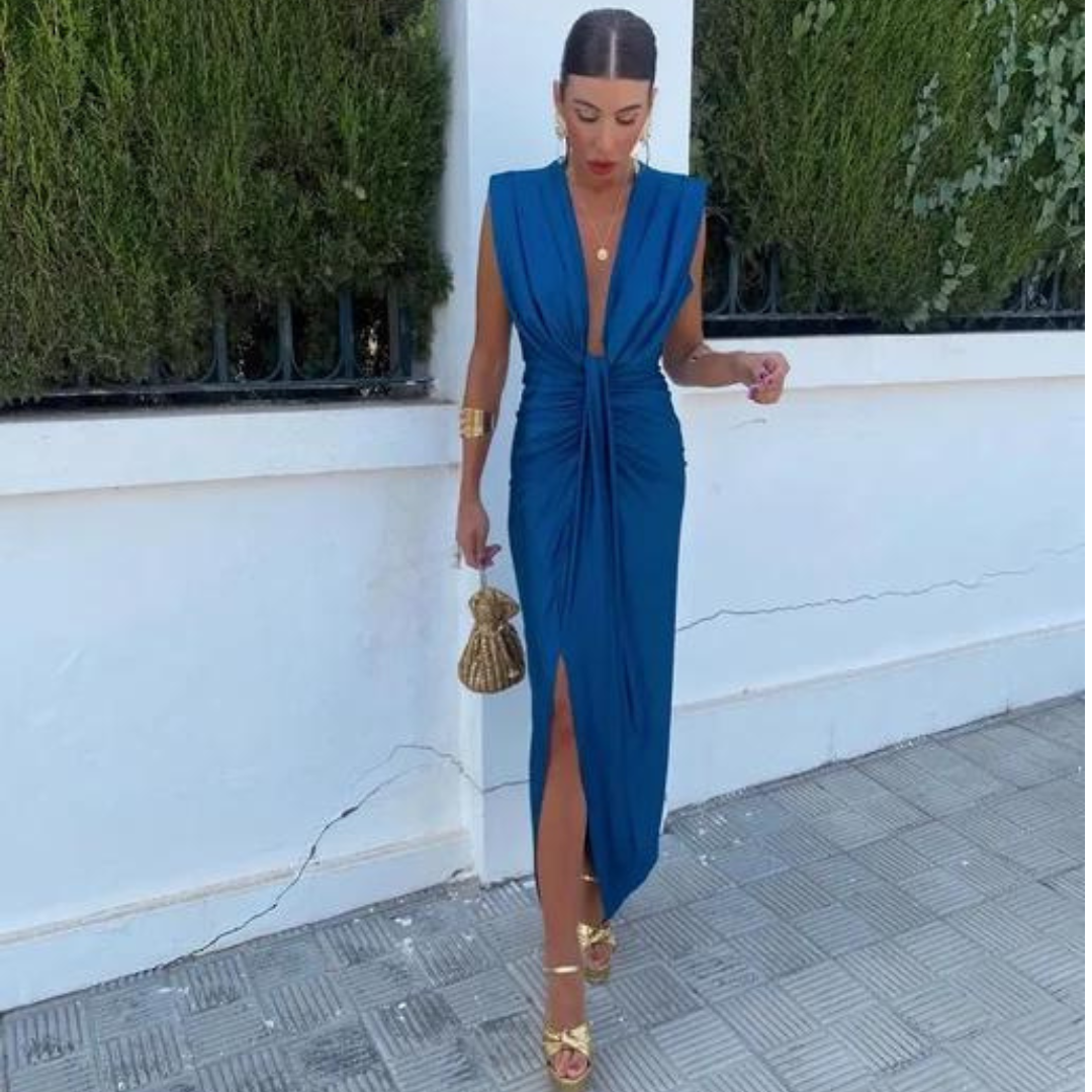 Charlotte™ | Elegant Low-Cut Dress