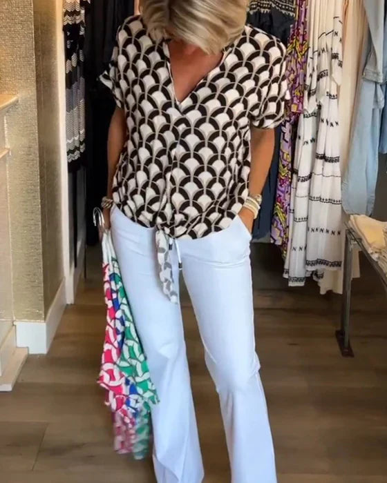 Amy | V-Neck Geometric Top