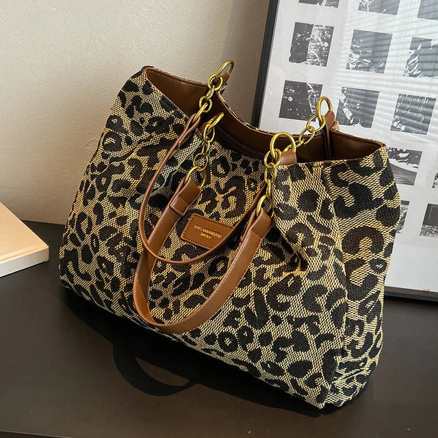 Danielle™ | Chic Leopard Print Tote Bag