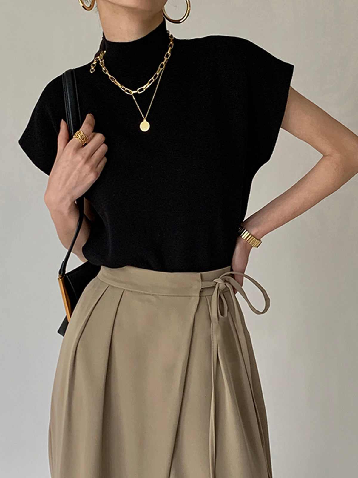 Monelle™ | Classy Top