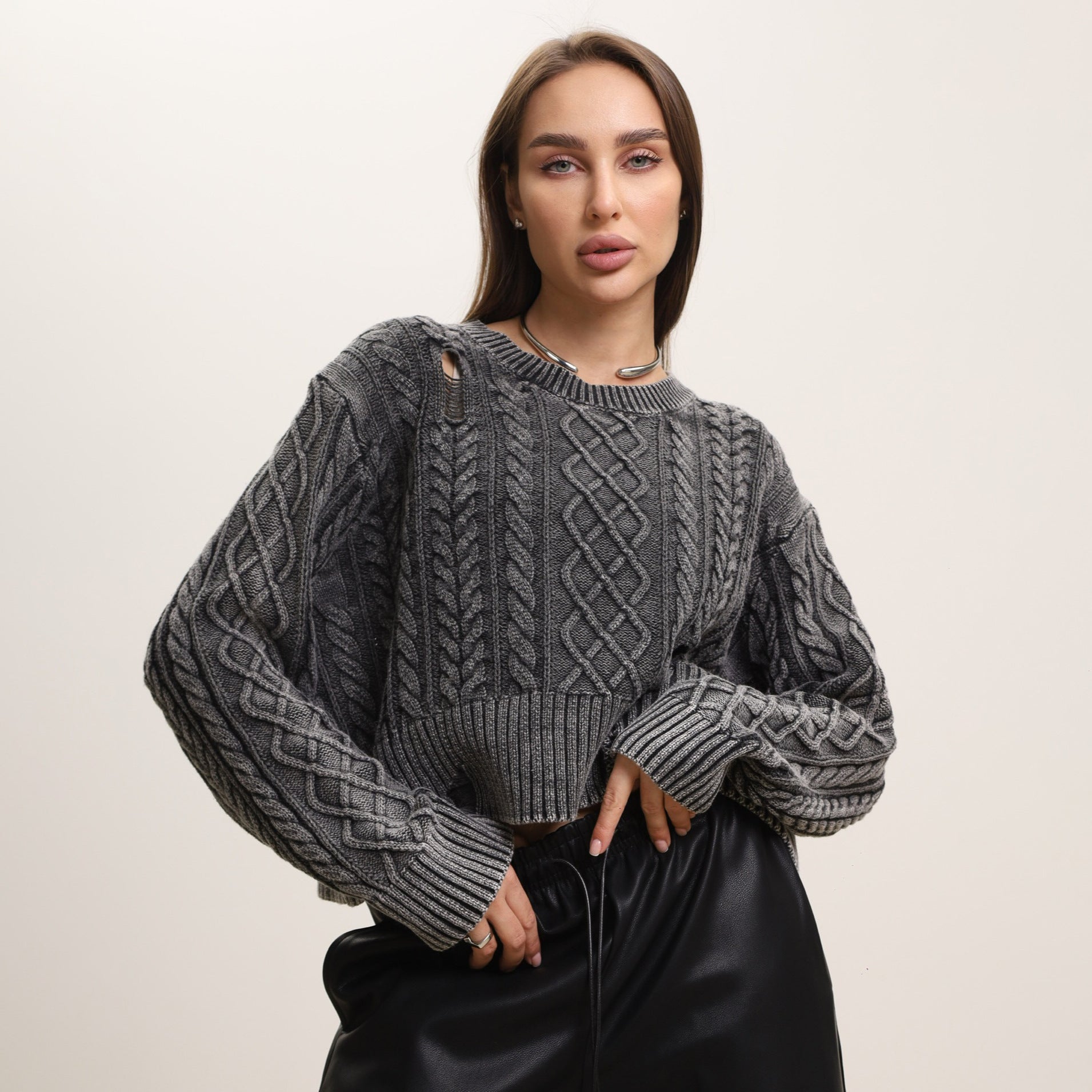 Monelle™ | Ripped Short Sweater