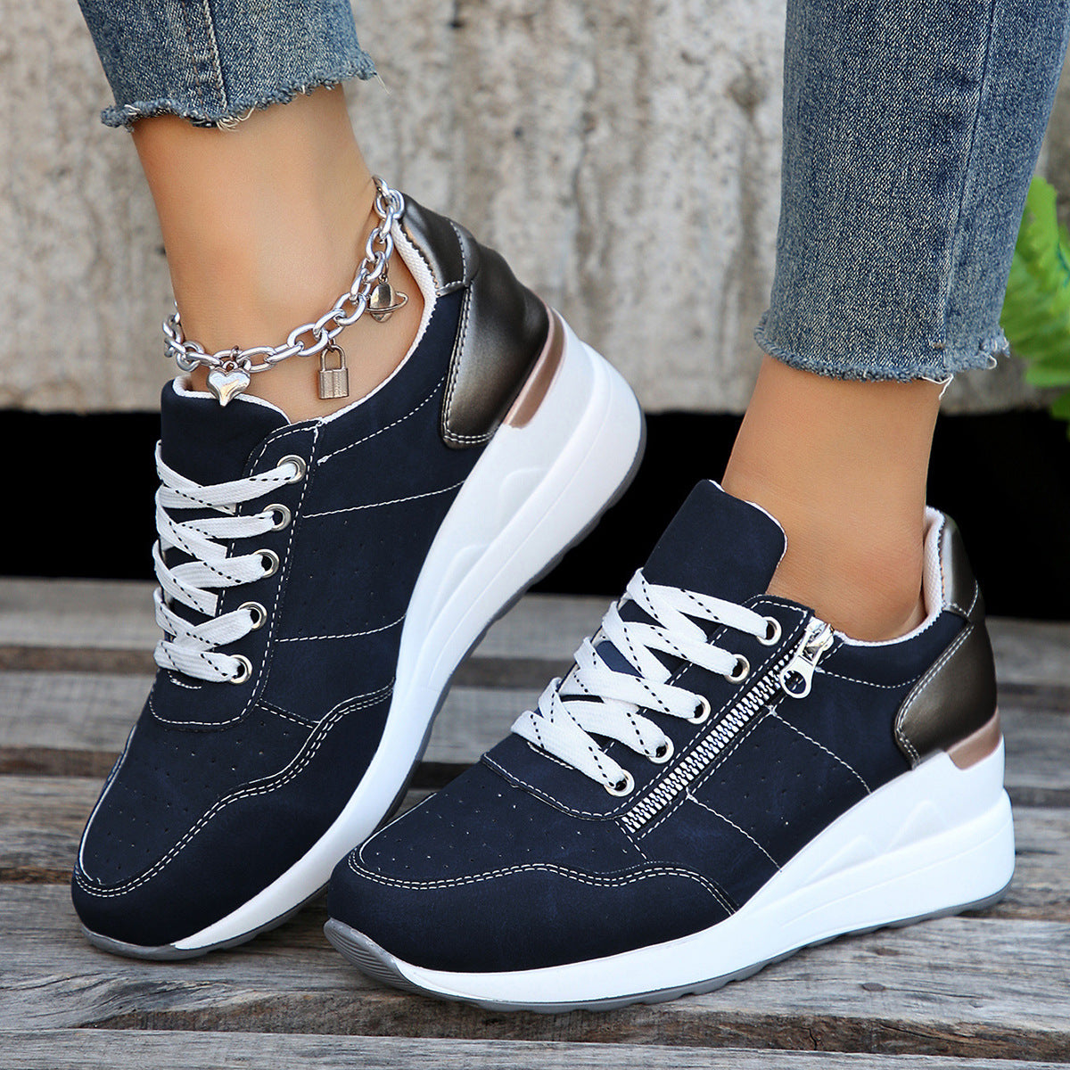 Livia | Orthopedic Sneakers