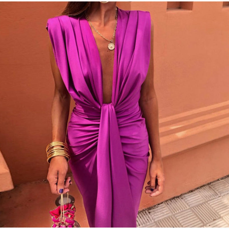Charlotte™ | Elegant Low-Cut Dress