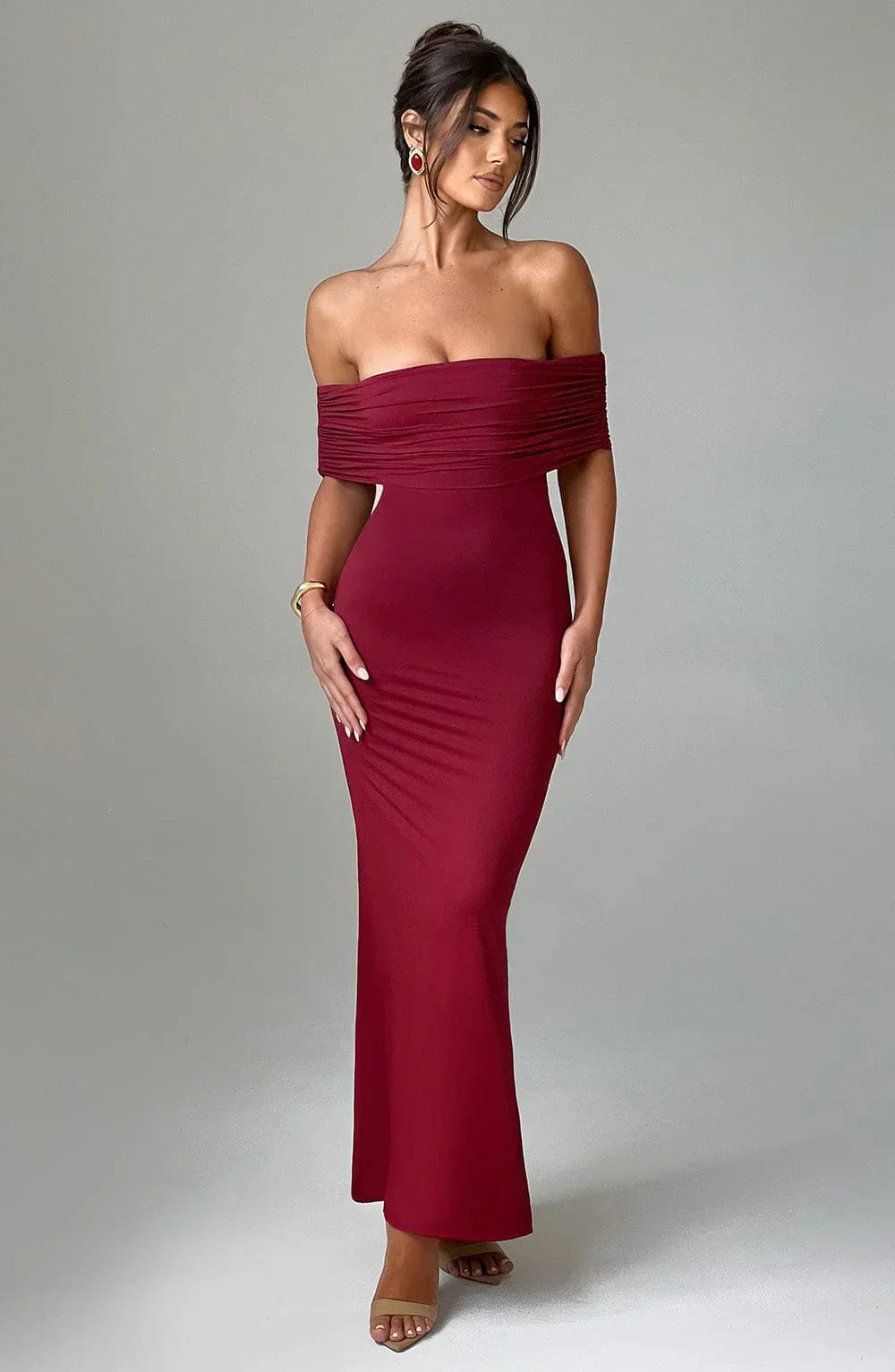 Monelle™ | Off-Shoulder Silhouette Dress