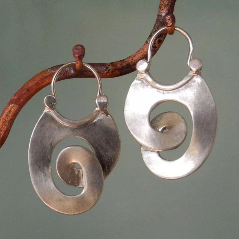 Gail | Vintage Irregular Silver Earrings