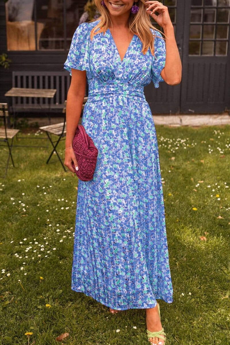 Amelia | Elegant V-Neck Maxi Dress